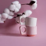 porcelanowa filizanka espresso | espresso porcelain cup | ceramika handmade inspirowana naturą | nordic inspired handmade ceramics | ręcznie robiona ceramika artystyczna | handmade ceramics inspired by the sea | ceramika inspirowana nordyckim wybrzeżem | nordic coastal ceramics | ceramika inspirowana oceanem | ceramics inspired by northern landscapes | unikatowa ceramika handmade | slow design handmade ceramics | ceramika z naturalną fakturą | textured handmade ceramics | ceramika użytkowa handmade | functional handmade ceramics | ceramika inspirowana lofotami | nordic sea inspired ceramics | nowa kolekcja ceramiki handmade | artisanal ceramic collection | ceramika z duszą | ceramics made slowly by hand | pantone cloud dancer | vogue living