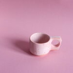 porcelanowa filizanka espresso | espresso porcelain cup | ceramika handmade inspirowana naturą | nordic inspired handmade ceramics | ręcznie robiona ceramika artystyczna | handmade ceramics inspired by the sea | ceramika inspirowana nordyckim wybrzeżem | nordic coastal ceramics | ceramika inspirowana oceanem | ceramics inspired by northern landscapes | unikatowa ceramika handmade | slow design handmade ceramics | ceramika z naturalną fakturą | textured handmade ceramics | ceramika użytkowa handmade | functional handmade ceramics | ceramika inspirowana lofotami | nordic sea inspired ceramics | nowa kolekcja ceramiki handmade | artisanal ceramic collection | ceramika z duszą | ceramics made slowly by hand | pantone cloud dancer | vogue living