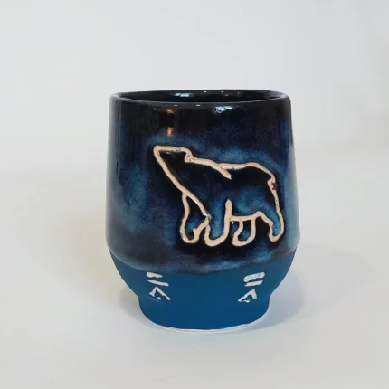 jira ceramics pottery made by hand nordic design scandinavian style scandinavian interior ceramika handmade recznierobiona skandynawskie wnetrze kubek niedzwiedz polarny polar bear mug kubek porcelanowy handmade