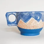 cotton-candy-sky-mountains-porcelain-handmade-cup-jira-ceramics-porcelanowa-filizanka-handmade-gory-slow-made-ceramika-handmade-recznierzezbiona