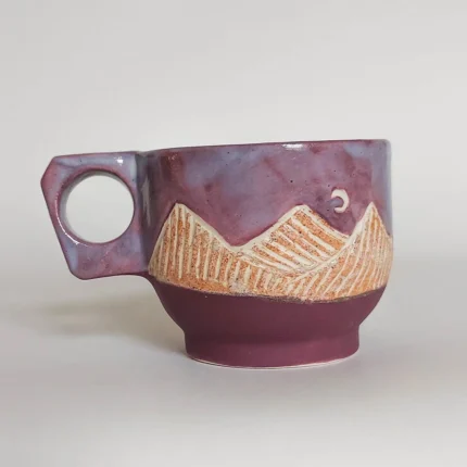cotton-candy-sky-mountains-porcelain-handmade-cup-jira-ceramics-porcelanowa-filizanka-handmade-gory-slow-made-ceramika-handmade-recznierzezbiona