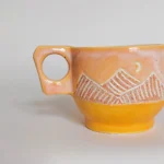 cotton-candy-sky-mountains-porcelain-handmade-cup-jira-ceramics-porcelanowa-filizanka-handmade-gory-slow-made-ceramika-handmade-recznierzezbiona